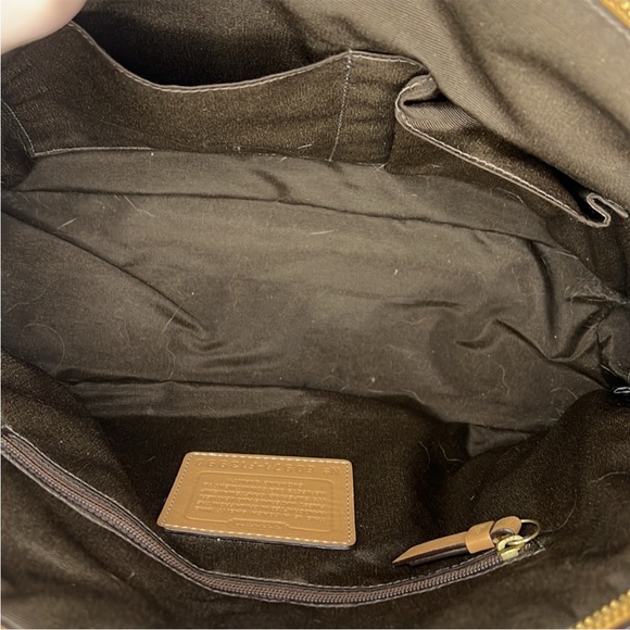 Sold Coach Wool Multicolor Winter
Collection - Picture 3 of 6